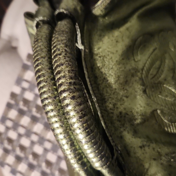 Loewe Metallic Green Leather Napa Aire Handbag - Picture 6 of 16